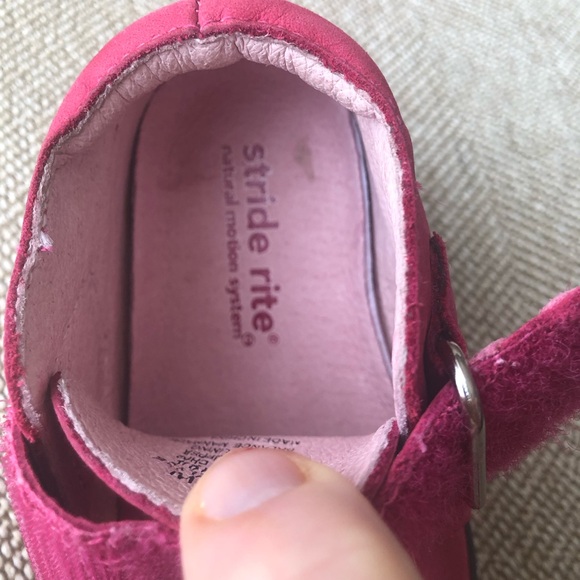 Stride Rite Baby Elyse Nubuck Leather Bootie. Fuschia Pink W/Flower Detail, 4.5W - Picture 8 of 10